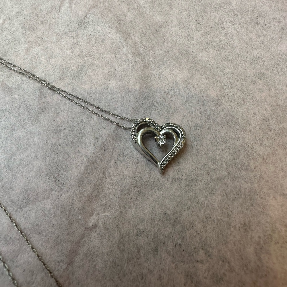 Heart diamond necklace